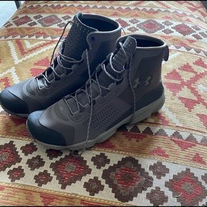 Under Armour Men’s Speedfit Mid Hiking Boots